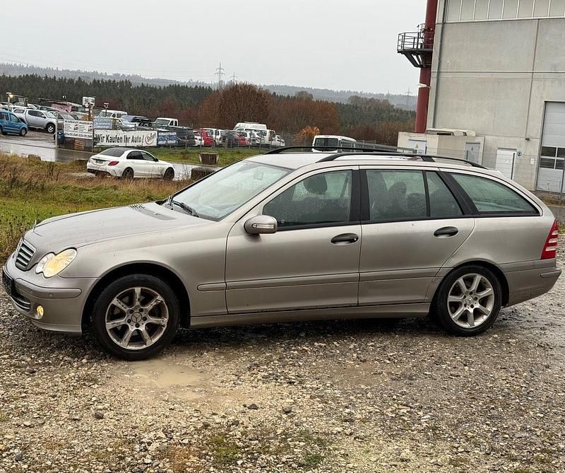 Silber Gebraucht 2006 Mercedes C200 Kombi | 1.250 € (Superpreis) - Bild 1/4