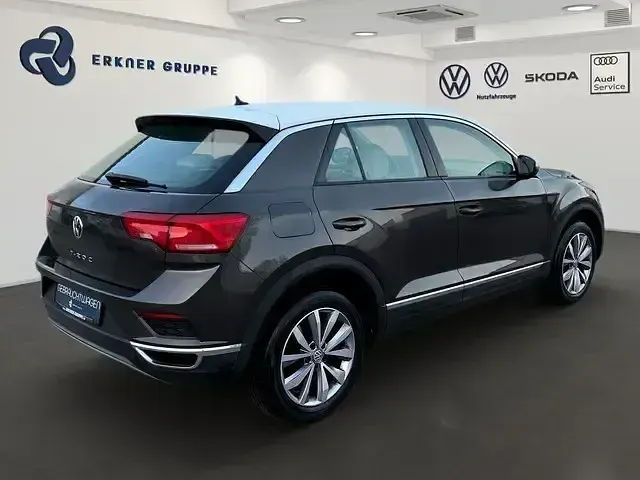 Gebraucht VW T-Roc Style 218 PS (160 kW) 2018 Black oak brown metallic SUV