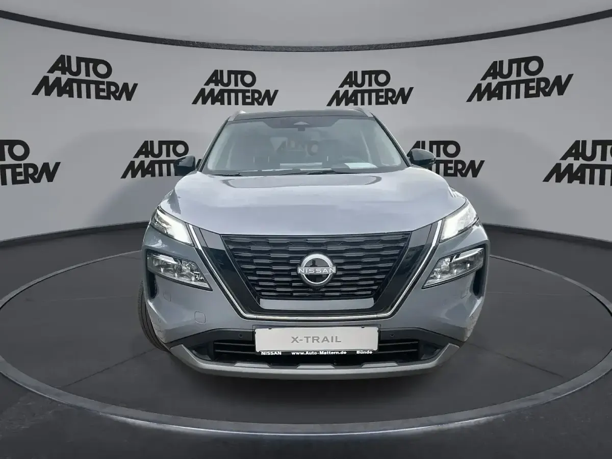Neu Nissan X-Trail N-Connecta 213 PS (156 kW) 2025 Grau SUV
