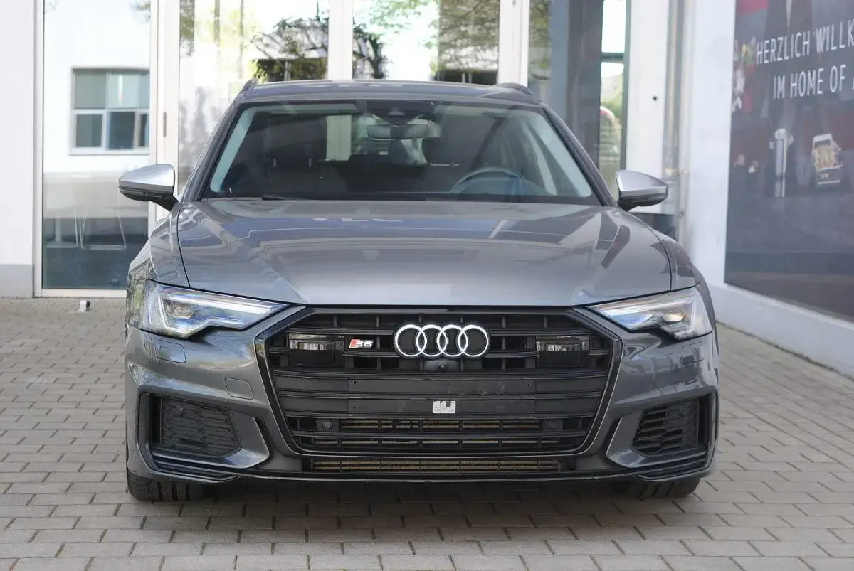 Gebraucht Audi S6 Sport 349 PS (256 kW) 2020 Grau Kombi