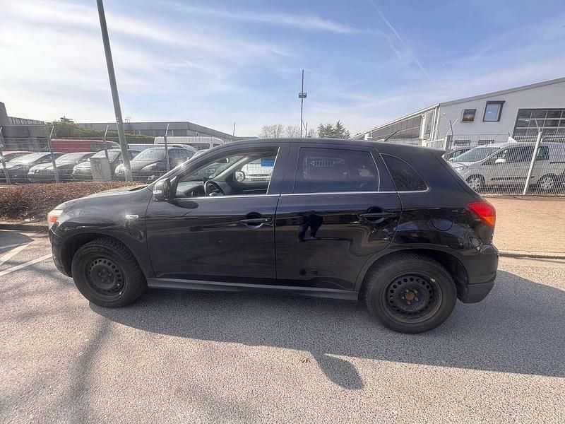 Gebraucht Mitsubishi ASX Invite 150 PS (110 kW) 2011 Schwarz SUV