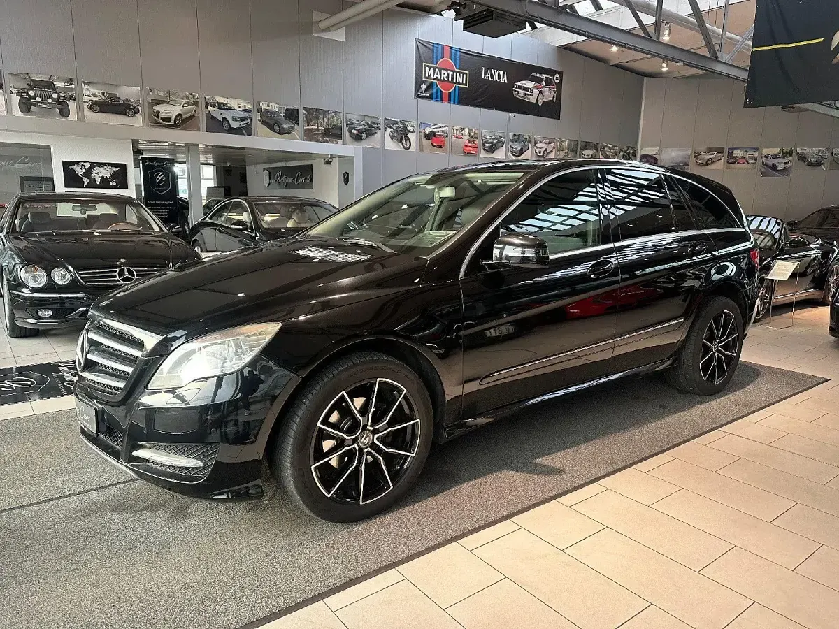 Gebraucht Mercedes R350 Sport 265 PS (194 kW) 2011 Schwarz Kombi