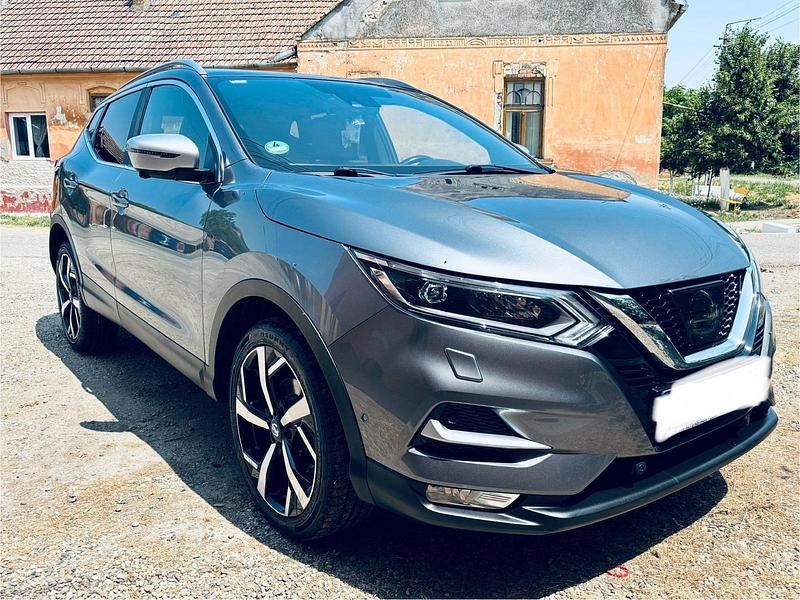 Gebraucht Nissan Qashqai Tekna+ 131 PS (96 kW) 2017 Grau SUV
