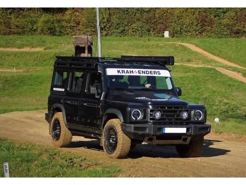 Inky black Gebraucht 2023 Ineos Grenadier SUV | 71.140 € (Fairer Preis) - Bild 1/4