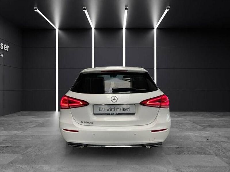 Gebraucht Mercedes A180 Progressive 116 PS (85 kW) 2018 Weiß Limousine