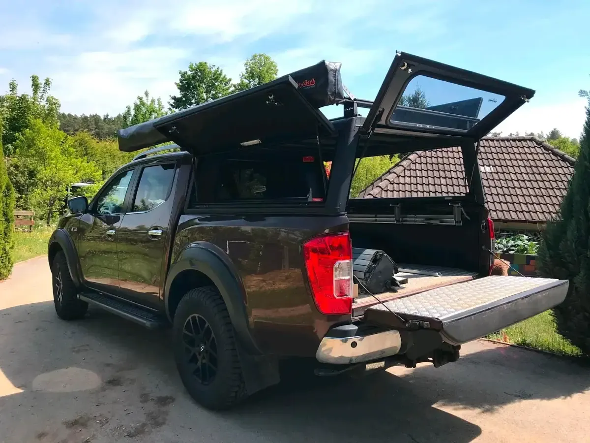 Gebraucht Nissan Navara 190 PS (139 kW) 2019 Braun Pickup