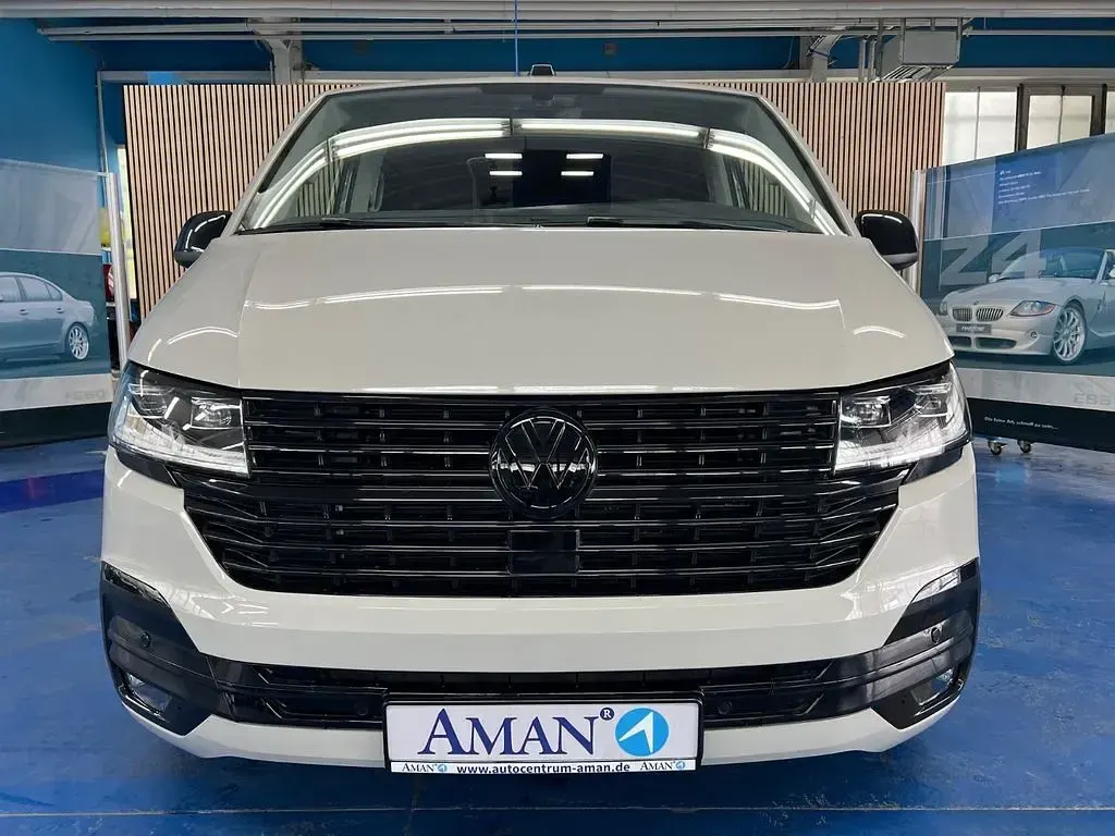 Gebraucht VW Multivan 150 PS (110 kW) 2021 Grau Van / Kleinbus