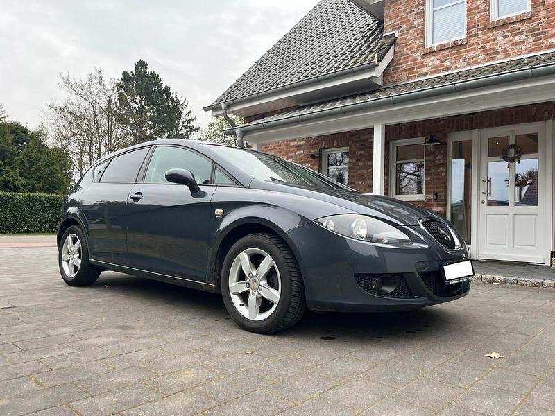 Gebraucht Seat Leon Stylance 140 PS (102 kW) 2008 Grau Kleinwagen