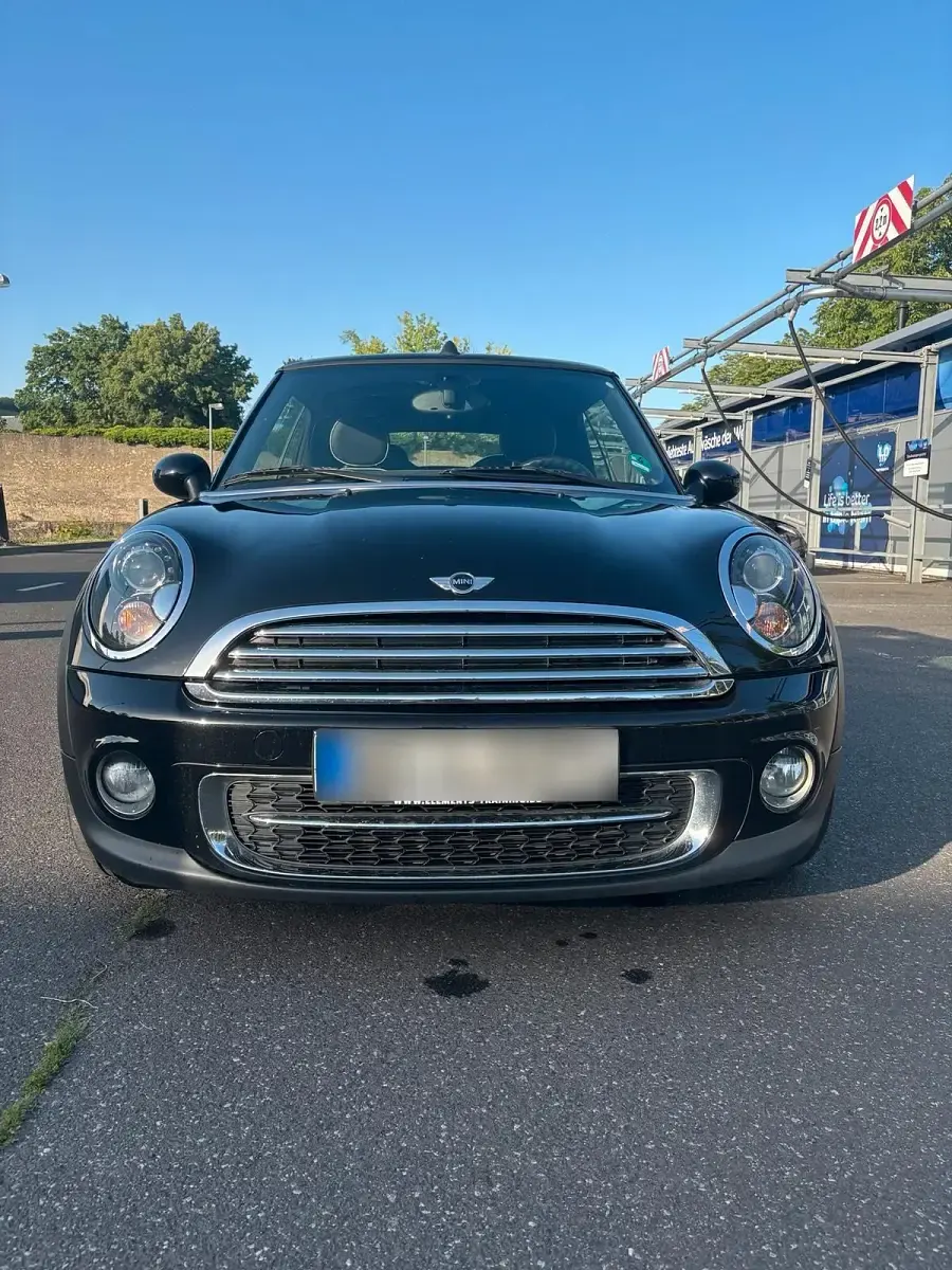 Gebraucht Mini Cooper Cabriolet 112 PS (82 kW) 2011 Schwarz Cabrio