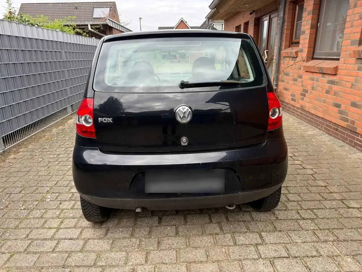 Używany VW Fox 60 KM (44 kW) 2007 Czarny Hatchback