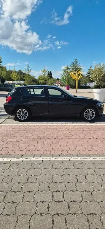 Gebraucht BMW 114 106 PS (77 kW) 2013 Schwarz Kleinwagen