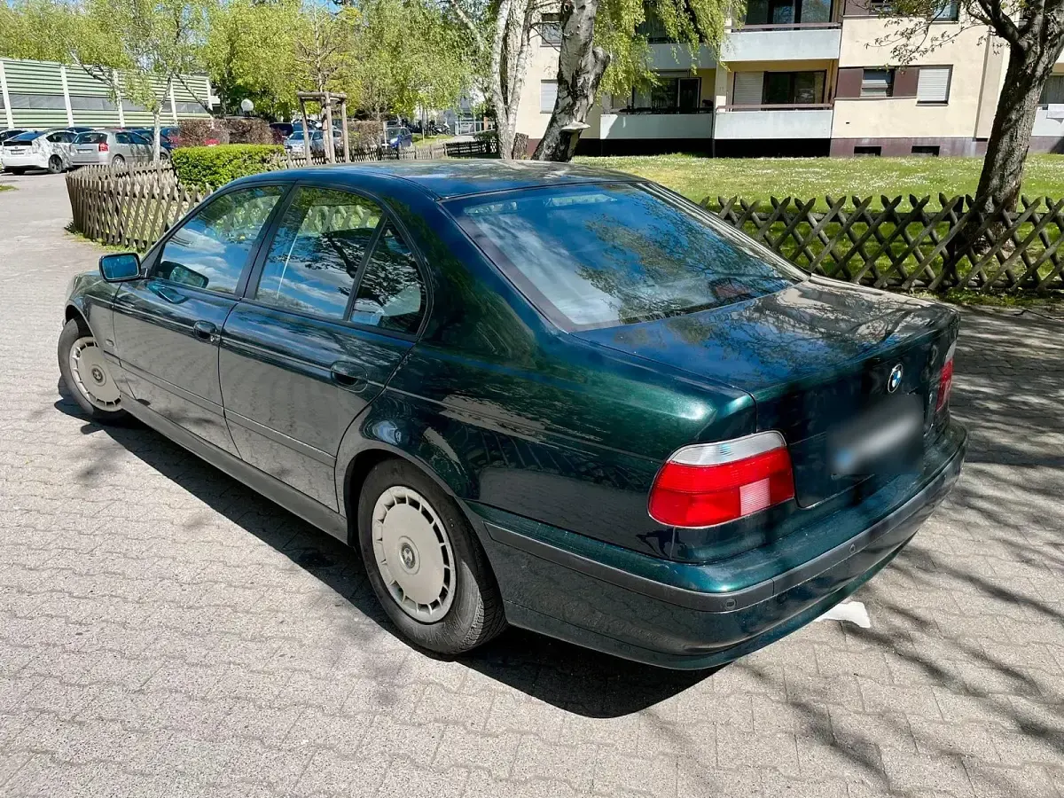 Gebraucht BMW 523 170 PS (125 kW) 1998 Grün Limousine