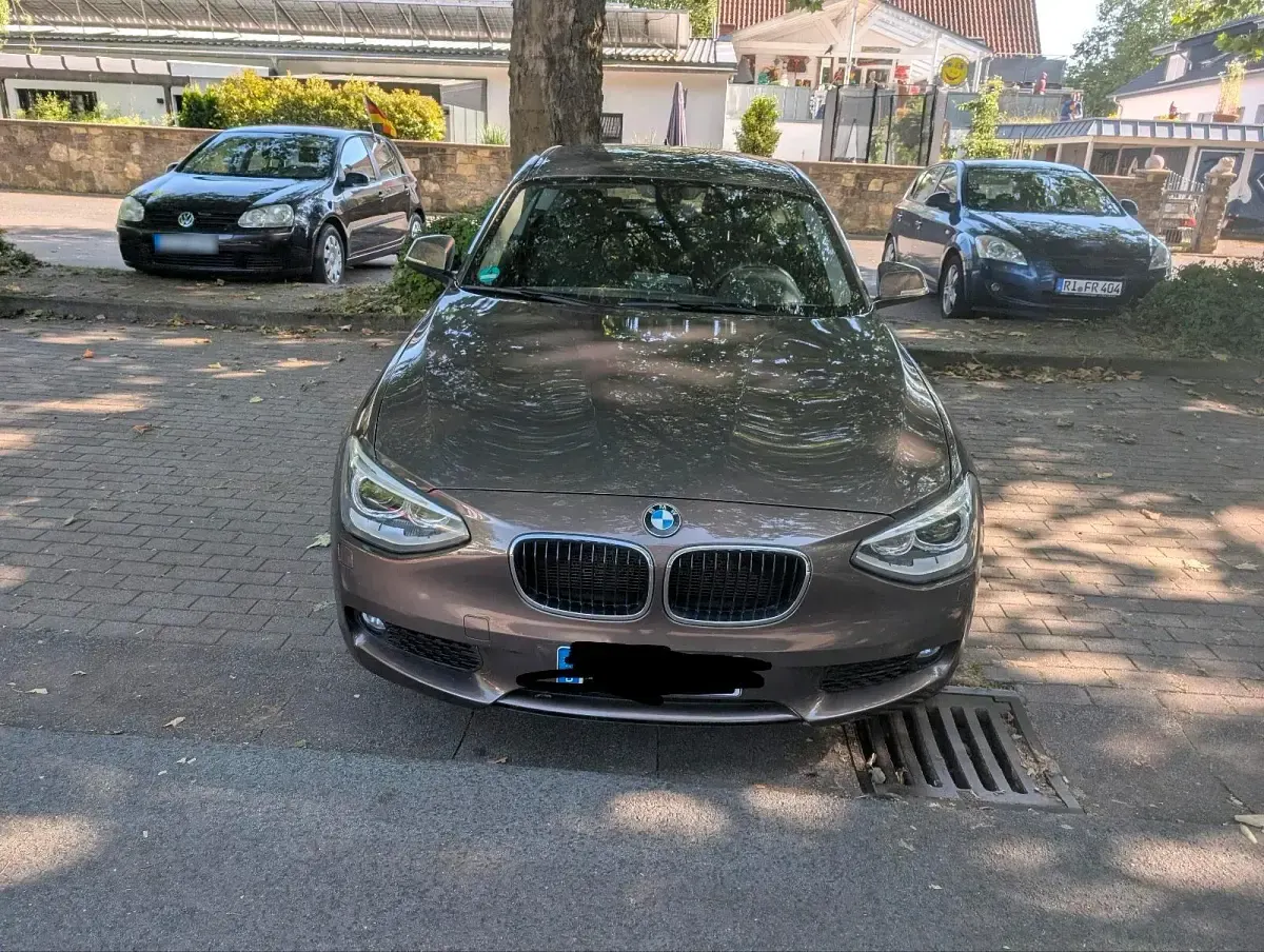 Gebraucht BMW 116 136 PS (100 kW) 2014 Gold Kleinwagen