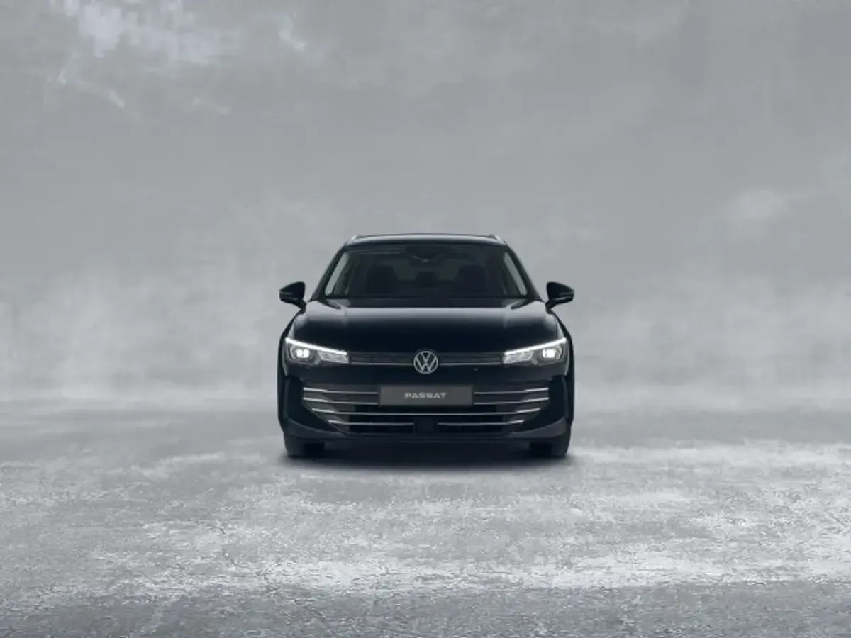 Gebraucht VW Passat Business 150 PS (110 kW) 2024 Schwarz Kombi