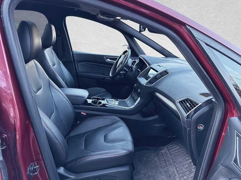 Gebraucht Ford S-MAX ST-Line 190 PS (139 kW) 2019 Rubyrot metallic Van / Kleinbus