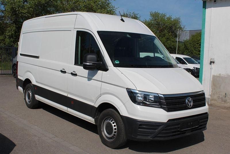 Second-hand VW Crafter 140 CP (102 kW) 2019 Alb Van