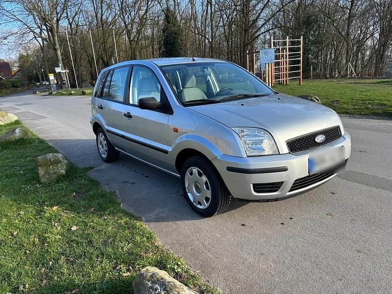 Gebraucht Ford Fusion 80 PS (58 kW) 2006 Silber Kleinwagen