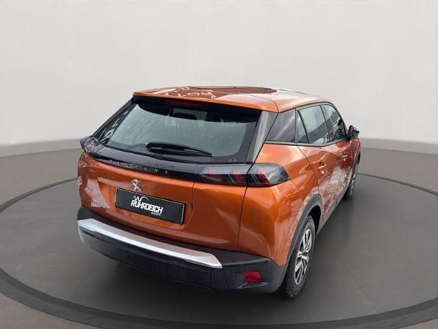 Gebraucht Peugeot e-2008 Active 100 kW (136 PS) 2023 Orange SUV