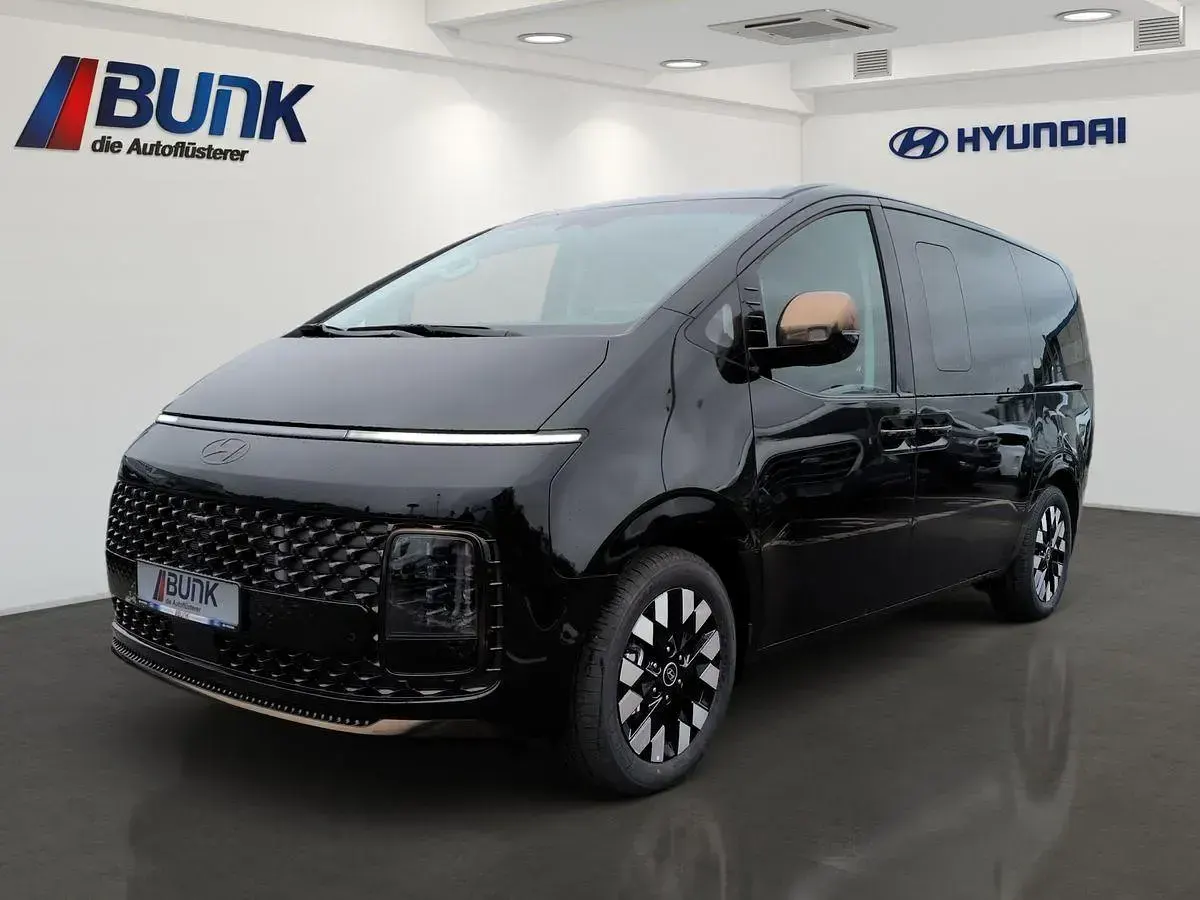 Begagnad Hyundai Staria Signature 224 HK (164 kW) 2026 Minibuss