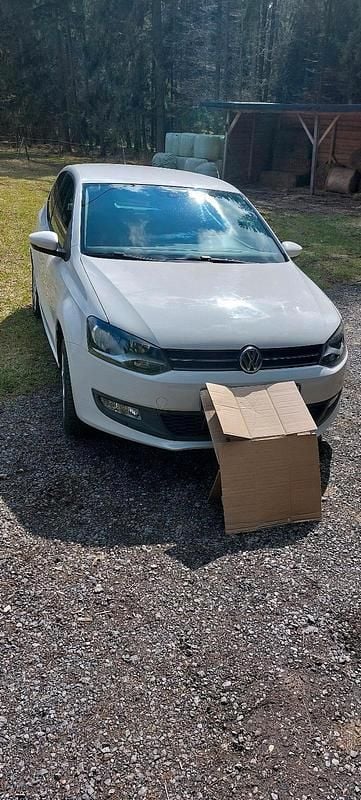 Gebraucht VW Polo 64 PS (47 kW) 2010 Weiß Kleinwagen