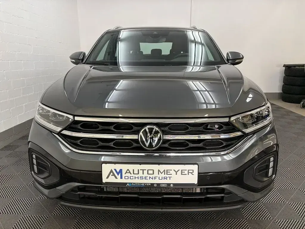 Gebraucht VW T-Roc R-line 150 PS (110 kW) 2023 Indiumgrau metallic SUV
