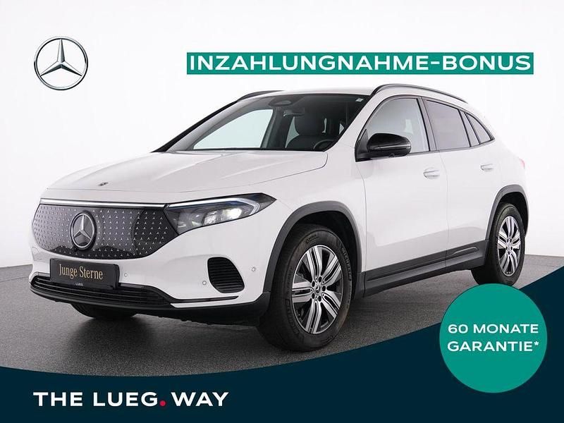 Weiß Gebraucht 2024 Mercedes EQA300 Electric Art SUV | 38.885 € (Fairer Preis) - Bild 1/4