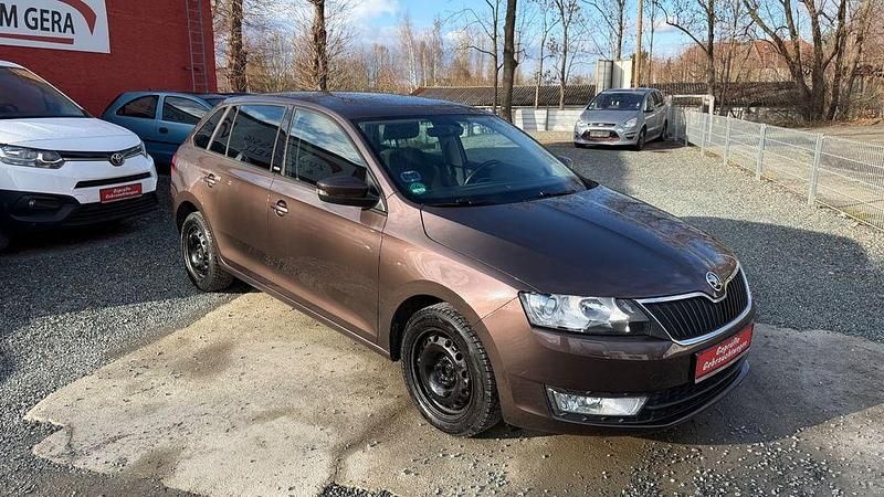 Gebraucht Skoda Rapid 110 PS (80 kW) 2016 Braun Kleinwagen