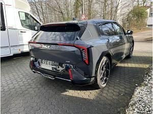 Neu Kia EV4 GT-Line 150 kW (204 PS) 2026 Grau (pentametal metallic) Limousine