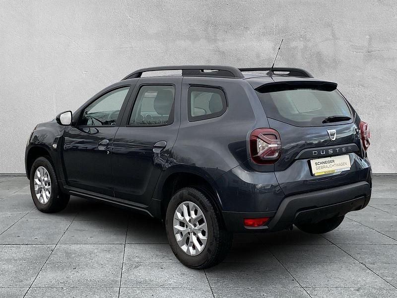 Gebraucht Dacia Duster Comfort 100 PS (73 kW) 2021 Grau SUV