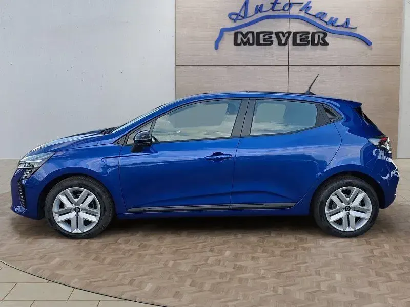 Neu Renault Clio 101 PS (74 kW) 2026 Iron blau Kleinwagen