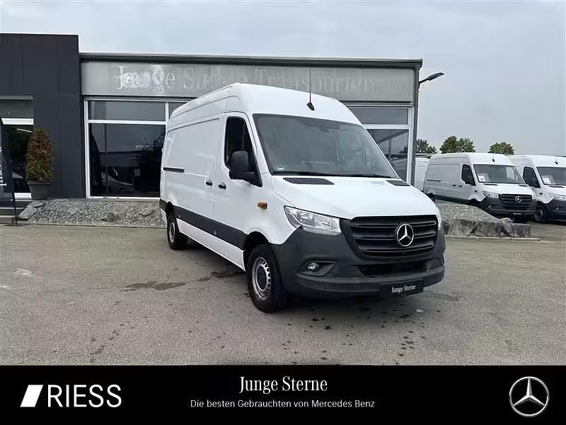 Arktikweiß Gebraucht 2022 Mercedes Sprinter Van | 28.524 € (Guter Preis) - Bild 1/4