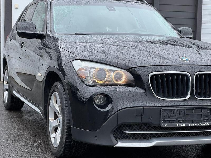 Gebraucht BMW X1 143 PS (105 kW) 2010 Schwarz SUV