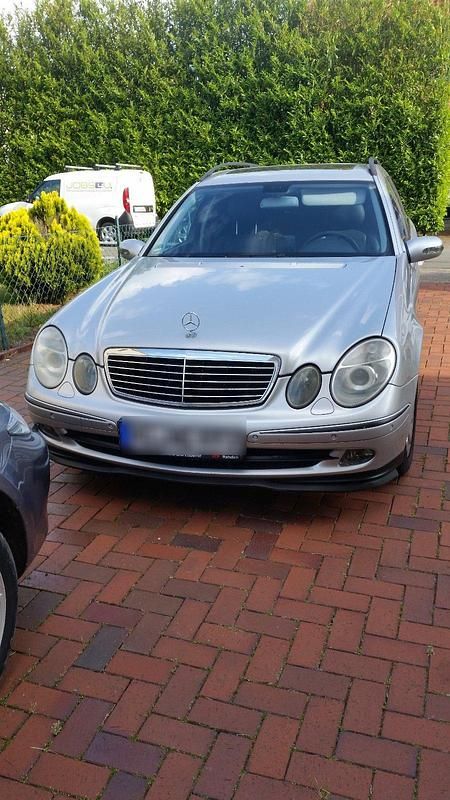 Gebraucht 2003 Mercedes E240 Kombi | 3.250 € - Bild 1/4