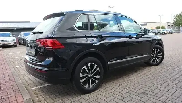 Gebraucht VW Tiguan IQ Drive 360 PS (264 kW) 2019 Schwarz SUV