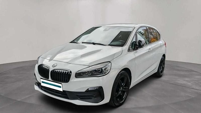 Alpinweiss iii Gebraucht 2020 BMW 216 Advantage Van / Kleinbus | 16.880 € (Fairer Preis) - Bild 1/4