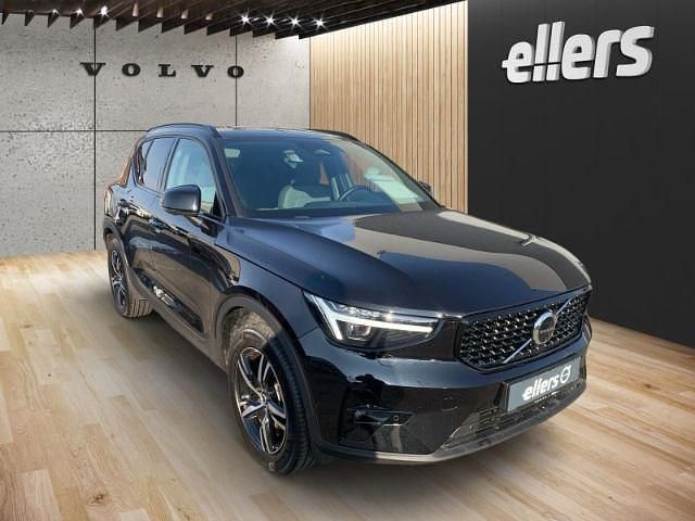 Gebraucht Volvo XC40 Plus 163 PS (119 kW) 2025 Schwarz SUV