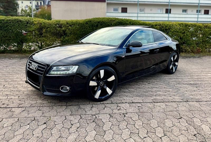 Schwarz Gebraucht 2009 Audi A5 S-Line Coupé | 6.950 € (Fairer Preis) - Bild 1/4