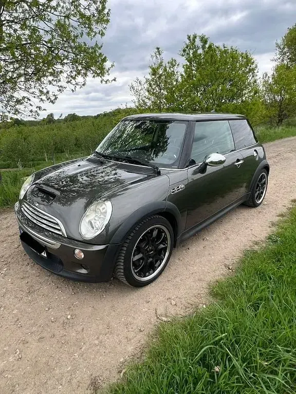 Używany Mini Cooper S 170 KM (125 kW) 2006 Szary Hatchback