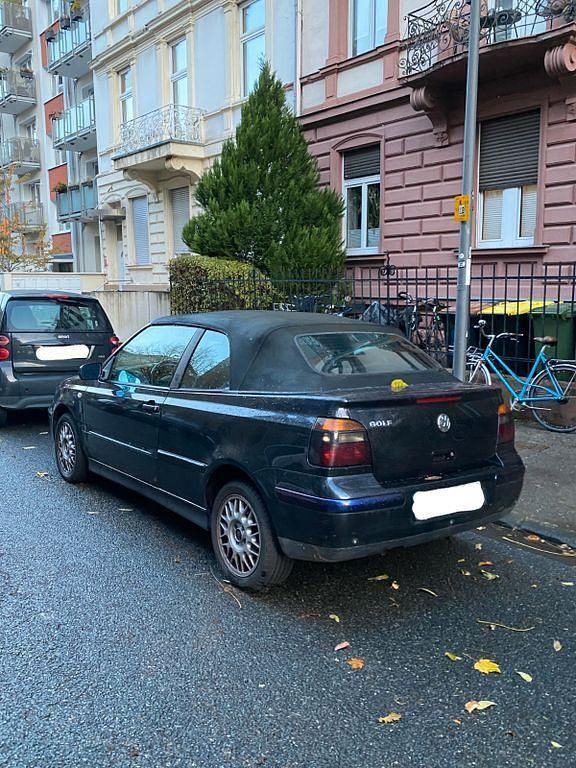 Gebraucht VW Golf Cabriolet Conceptline 116 PS (85 kW) 1999 Schwarz Cabrio