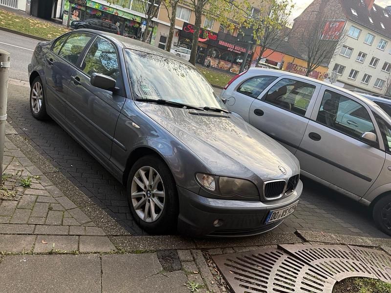 Gebraucht 2003 BMW 316 Limousine | 700 € (Superpreis) - Bild 1/4
