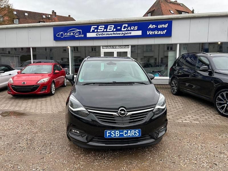 Gebraucht Opel Zafira 120 PS (88 kW) 2018 Schwarz Van / Kleinbus