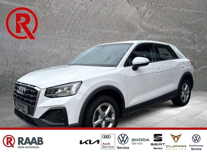 Weiss Gebraucht 2023 Audi Q2 Comfort SUV | 20.895 € (Superpreis) - Bild 1/4