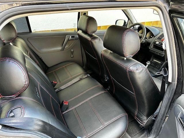 Gebraucht VW Polo Style 60 PS (44 kW) 2000 Schwarz Limousine