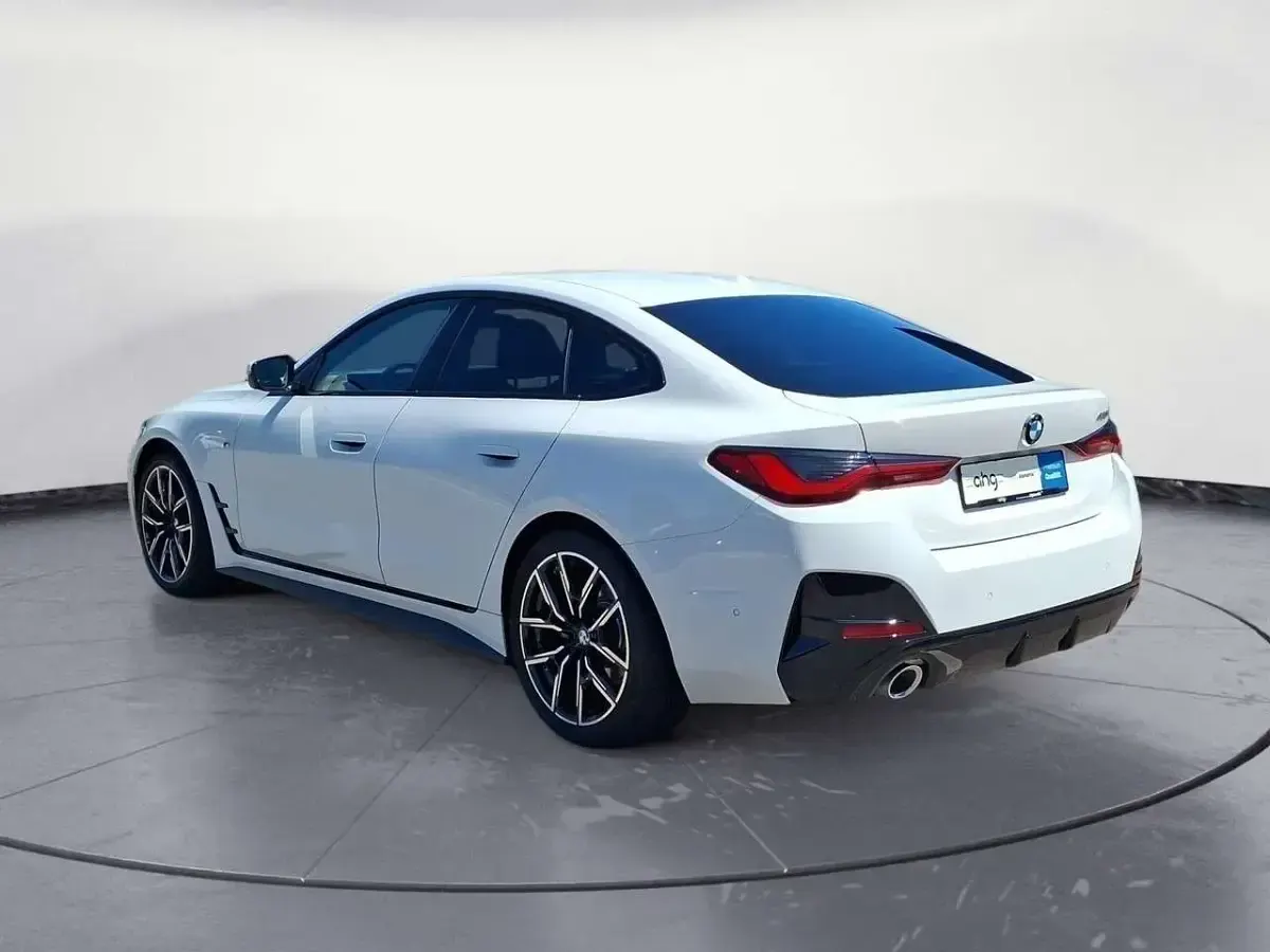 Gebraucht BMW 420 Coupé M Sport 184 PS (135 kW) 2025 Alpinweiss 3 Coupé