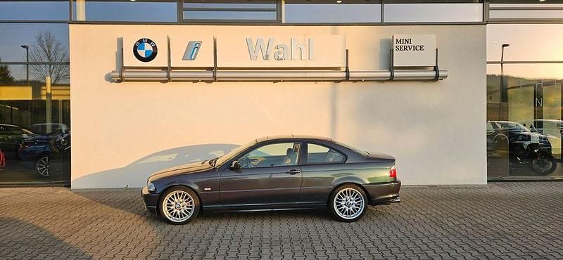 Grün Gebraucht 2000 BMW 325 Shadowline Coupé | 9.500 € (Teuer) - Bild 1/4