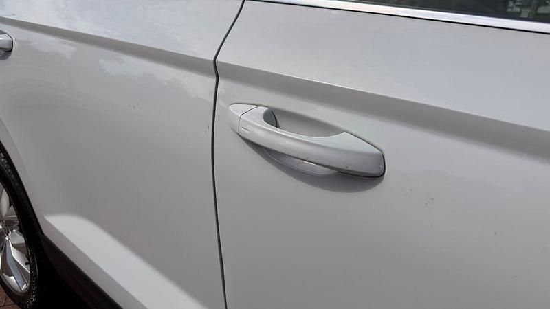 Second-hand Seat Ateca Style 150 CP (110 kW) 2017 Alb SUV