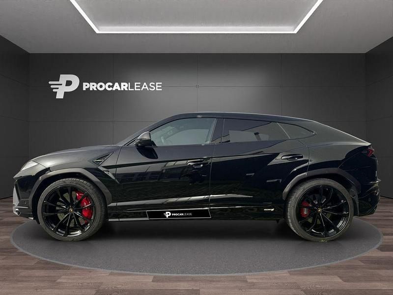 Second-hand Lamborghini Urus 666 CP (489 kW) 2025 Negru SUV