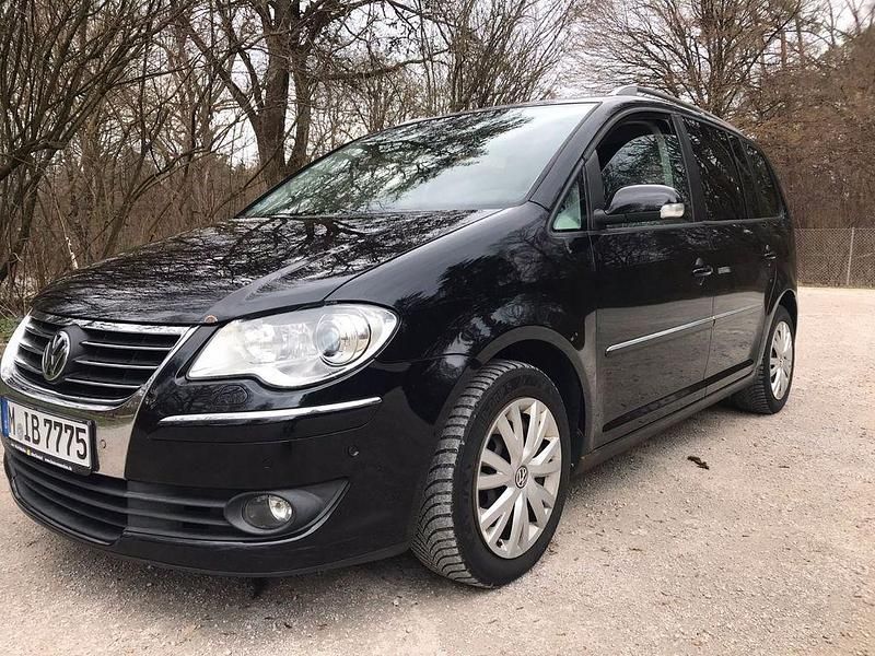 Gebraucht VW Touran Highline 170 PS (125 kW) 2008 Schwarz Van / Kleinbus