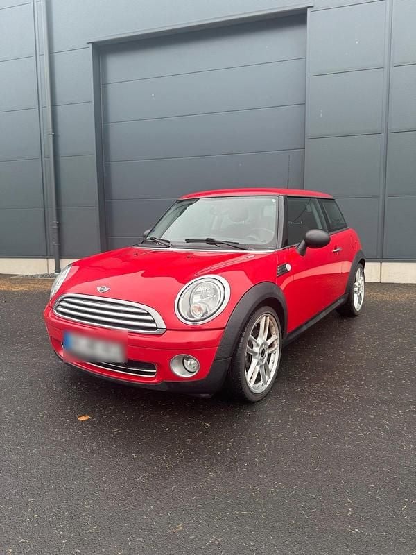 Gebraucht Mini Cooper 95 PS (69 kW) 2009 Rot Kleinwagen