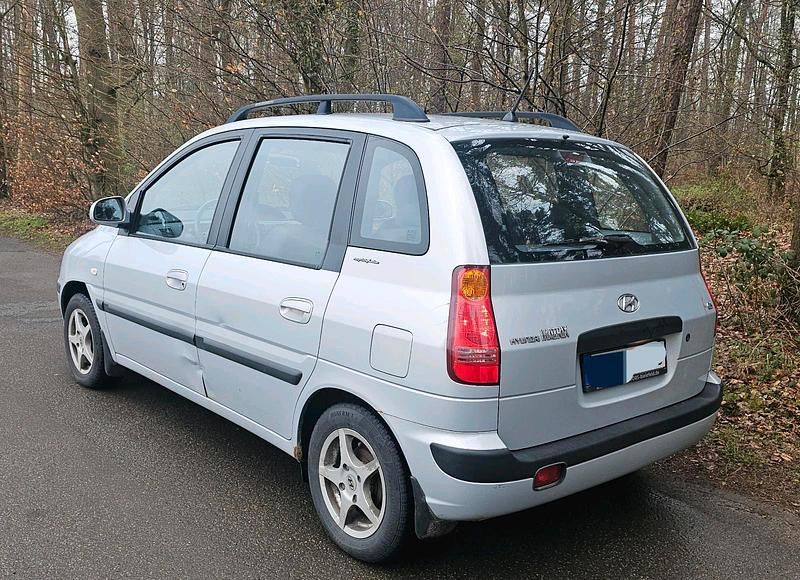 Gebraucht Hyundai Matrix 122 PS (89 kW) 2003 Grau Van / Kleinbus